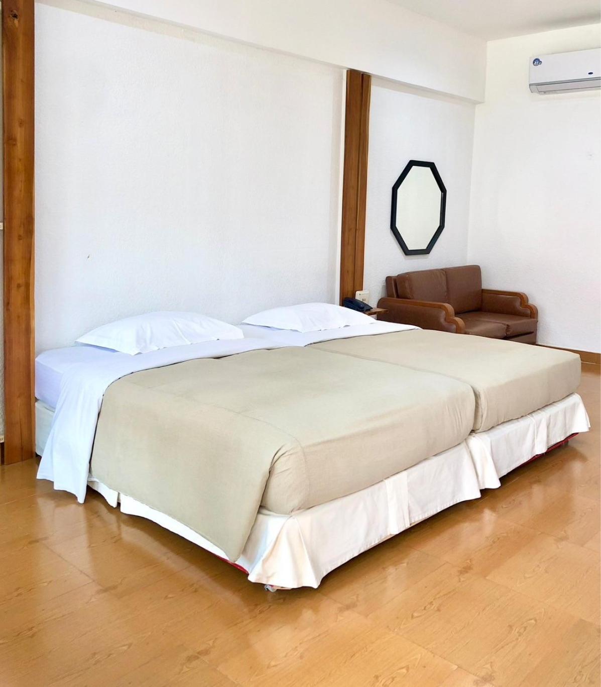 Dad D Resort By Lopburi Inn Resort Zewnętrze zdjęcie